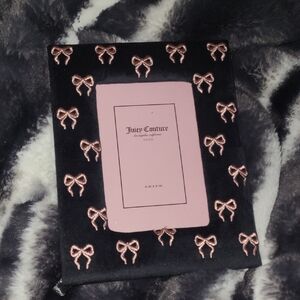 Juicy Couture Black and Pink Bow Frame - 4x6